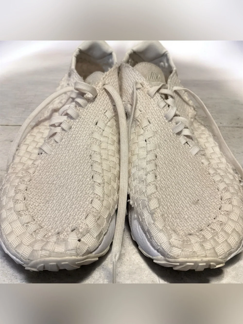 Nike Air Woven Phantom FZ0405-001 Low-Top Sneakers in Off-White Women’s 10.5
